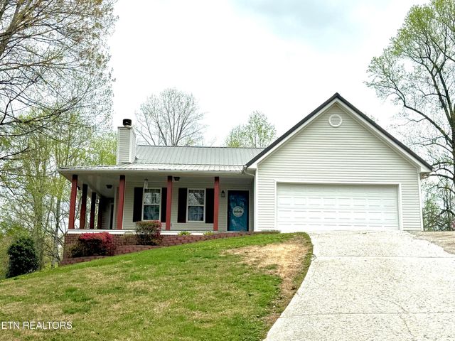 103 Hancock St, Clinton, TN 37716