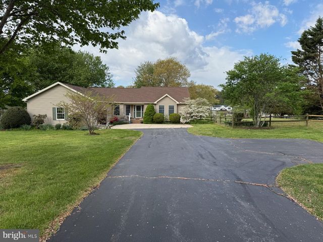 8560 CEDAR CREEK RD, Lincoln, DE 19960