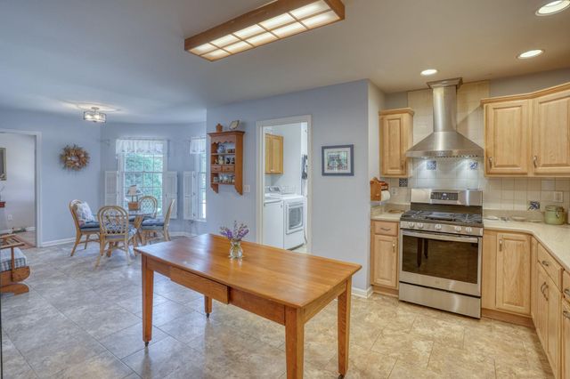 8560 CEDAR CREEK RD, Lincoln, DE 19960