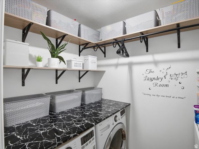 1253 FIREFLY DR, Spanish Fork, UT 84660