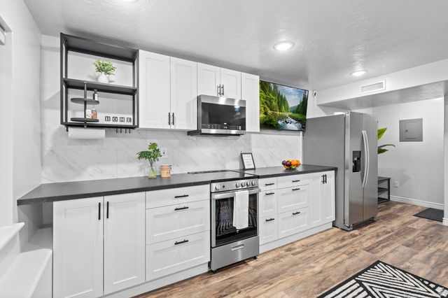 1253 FIREFLY DR, Spanish Fork, UT 84660