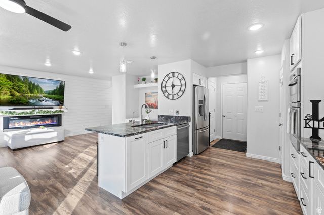 1253 FIREFLY DR, Spanish Fork, UT 84660