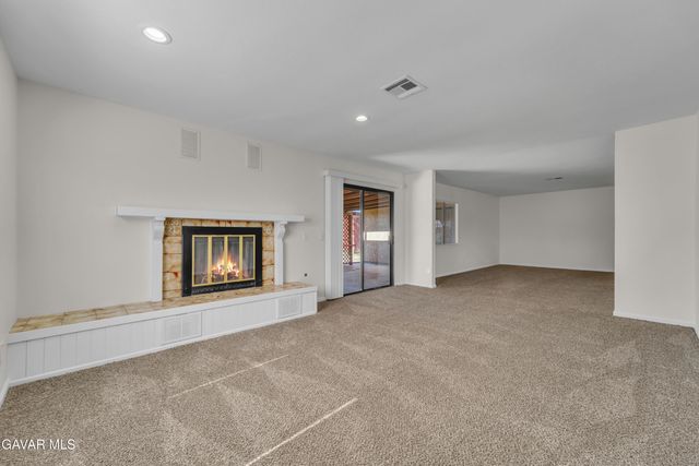 42865 Normandy Lane, Lancaster, CA 93536