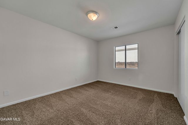 42865 Normandy Lane, Lancaster, CA 93536