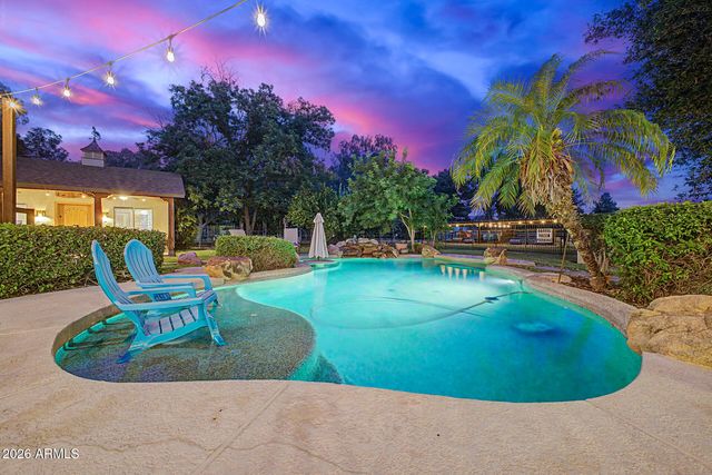 9401 S 157TH Place, Gilbert, AZ 85234