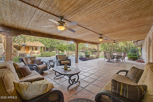 9401 S 157TH Place, Gilbert, AZ 85234