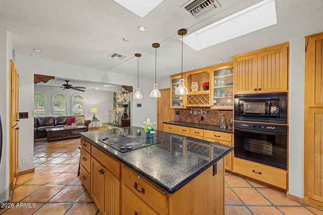 9401 S 157TH Place, Gilbert, AZ 85234