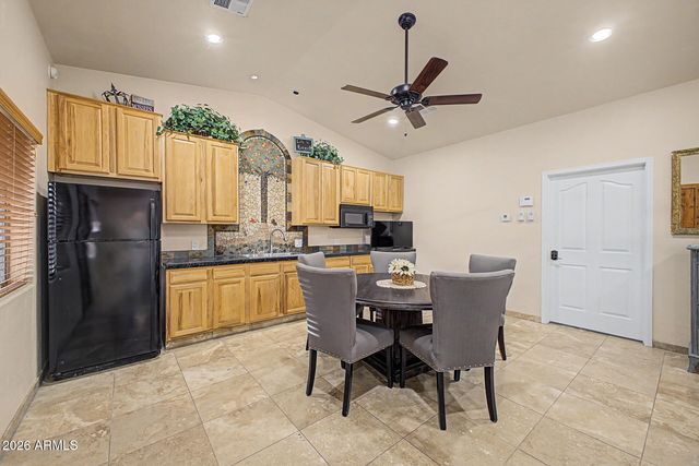 9401 S 157TH Place, Gilbert, AZ 85234