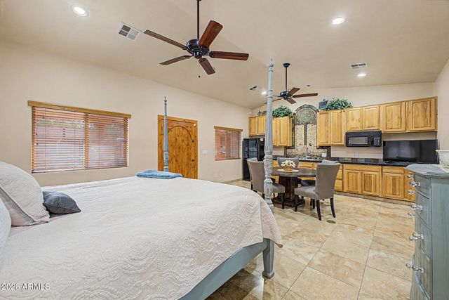 9401 S 157TH Place, Gilbert, AZ 85234