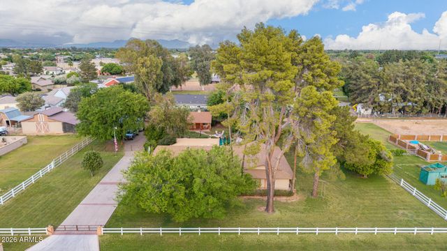 9401 S 157TH Place, Gilbert, AZ 85234