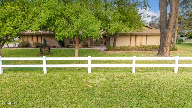 9401 S 157TH Place, Gilbert, AZ 85234