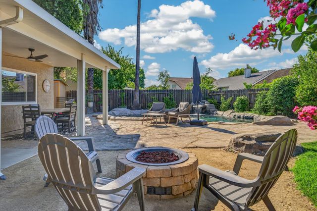 2480 Saint Andrews Dr, Lincoln, CA 95648