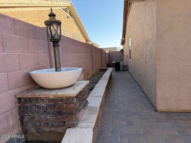 7736 E Via Del Sol Drive, Scottsdale, AZ 85255