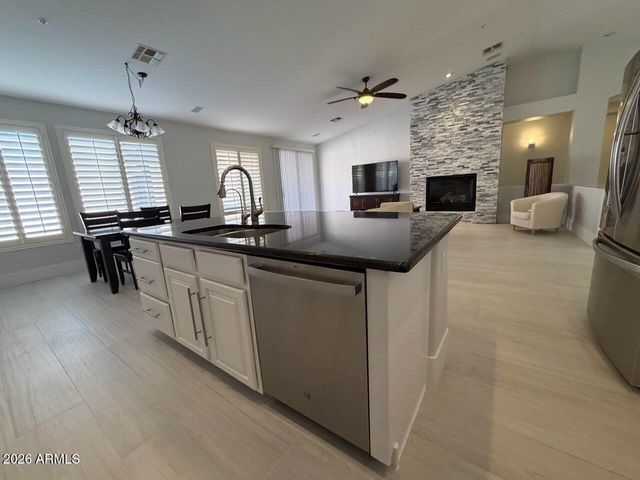 7736 E Via Del Sol Drive, Scottsdale, AZ 85255