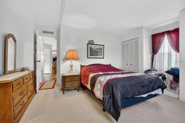 39115 OLA AVENUE, Zephyrhills, FL 33542