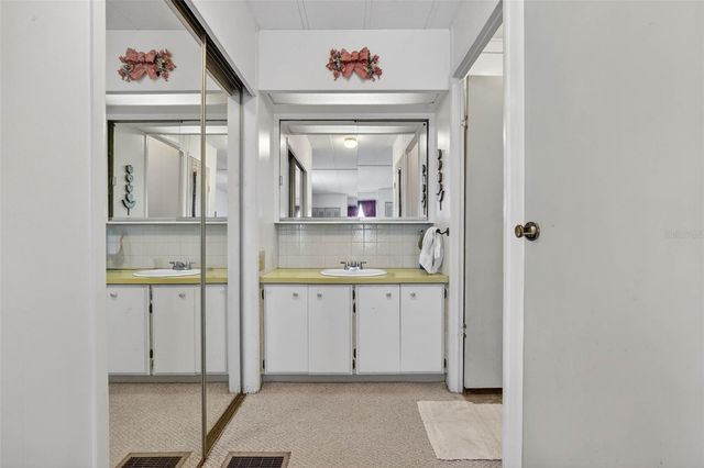 39115 OLA AVENUE, Zephyrhills, FL 33542