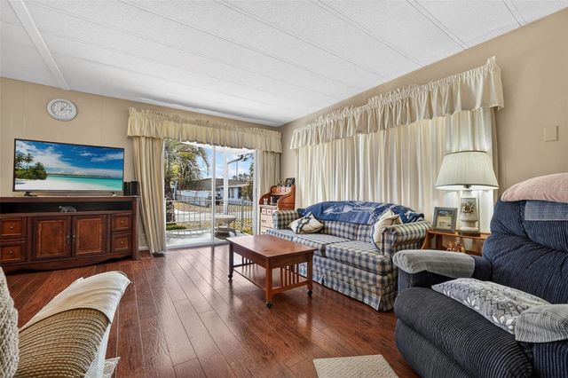 39115 OLA AVENUE, Zephyrhills, FL 33542