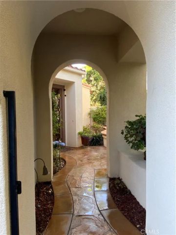 9 Sunnindale, Coto De Caza, CA 92679