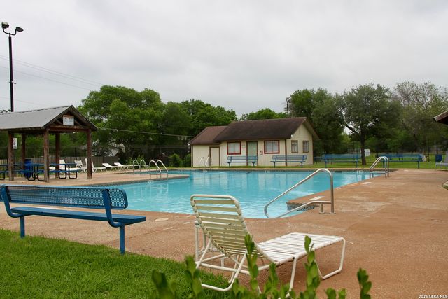 3118 Bear Springs Dr, San Antonio, TX 78245