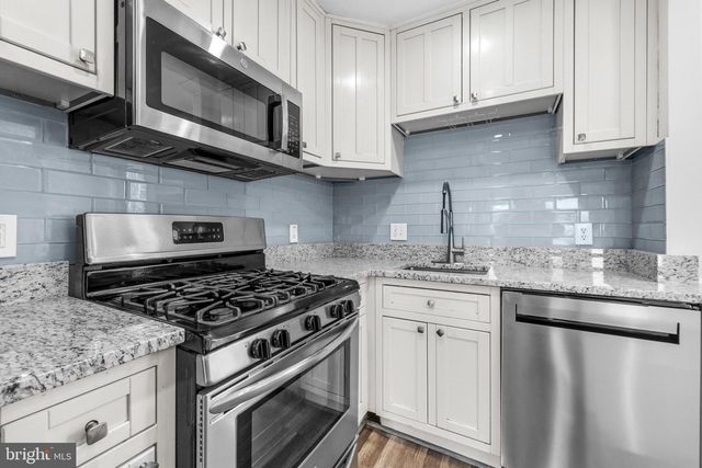 4630 HANNA PL SE, Washington, DC 20019