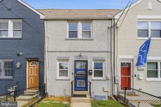 4630 HANNA PL SE, Washington, DC 20019