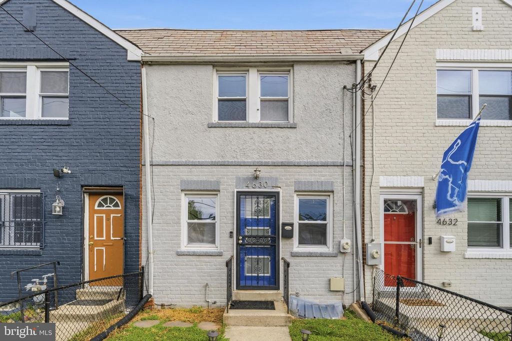 4630 HANNA PL SE, Washington, DC 20019