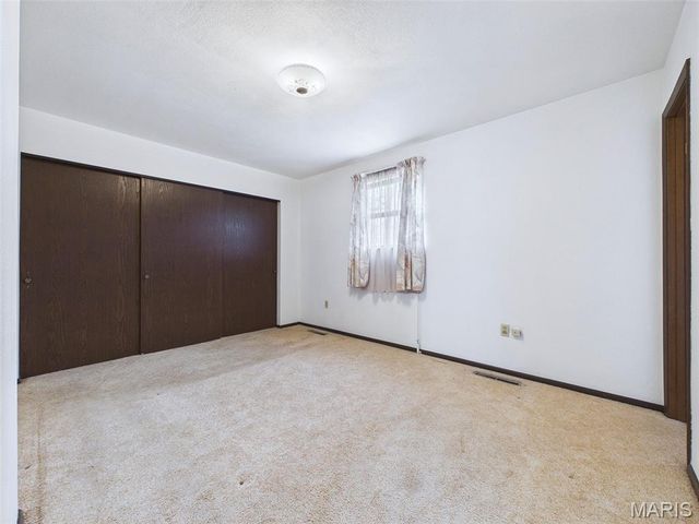 109 San Mateo Drive, Belleville, IL 62221