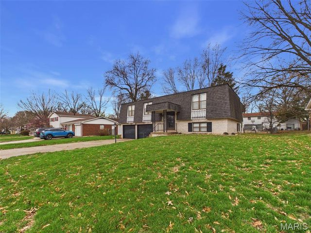 109 San Mateo Drive, Belleville, IL 62221