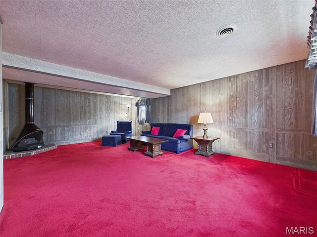 109 San Mateo Drive, Belleville, IL 62221