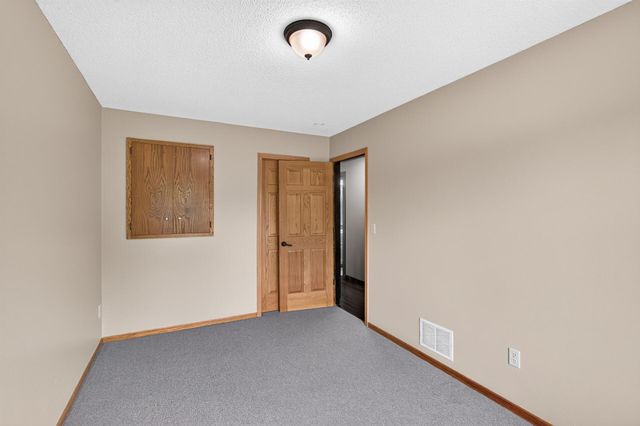 4920 W 145th Street, Savage, MN 55378