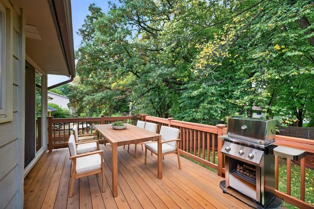 4920 W 145th Street, Savage, MN 55378