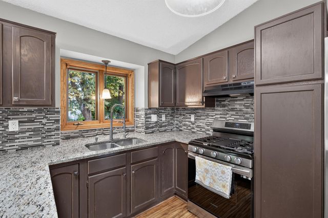4920 W 145th Street, Savage, MN 55378