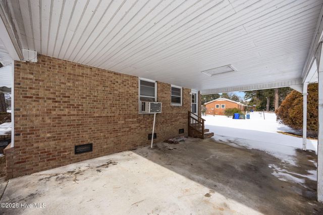 301 Millbrook Street, Greenville, NC 27834