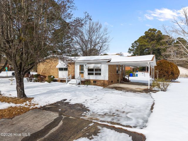 301 Millbrook Street, Greenville, NC 27834