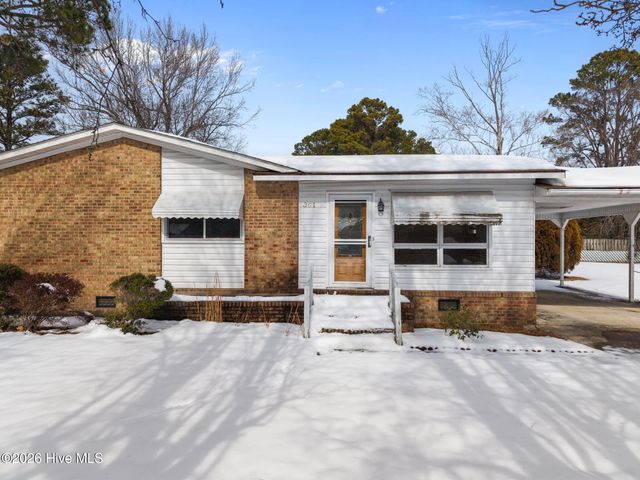 301 Millbrook Street, Greenville, NC 27834