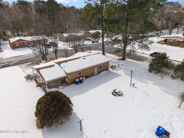 301 Millbrook Street, Greenville, NC 27834