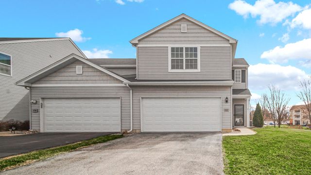 452 Greenbrier Lane, Lowell, IN 46356