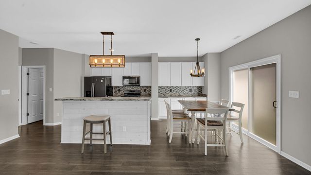 452 Greenbrier Lane, Lowell, IN 46356