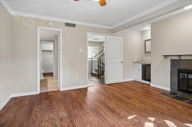 3815 Holland Avenue 1, Dallas, TX 75219