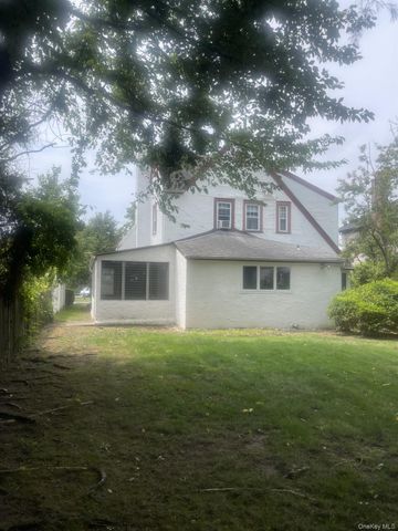 334 Westwood Road, Woodmere, NY 11598