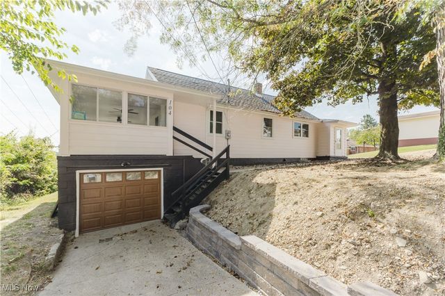 104 Plum Street, Weirton, WV 26062