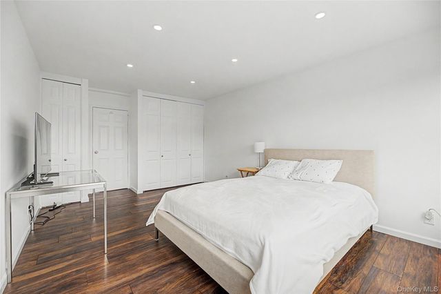 56 Doyer Avenue 6A, White Plains, NY 10605