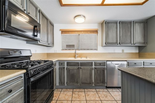 4767 Beaconsfield Street, Las Vegas, NV 89147