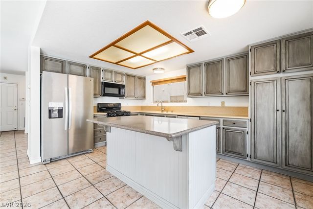 4767 Beaconsfield Street, Las Vegas, NV 89147