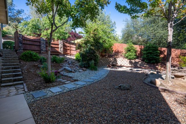 3388 Sudbury Rd, Cameron Park, CA 95682