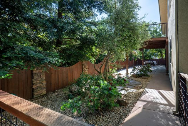 3388 Sudbury Rd, Cameron Park, CA 95682