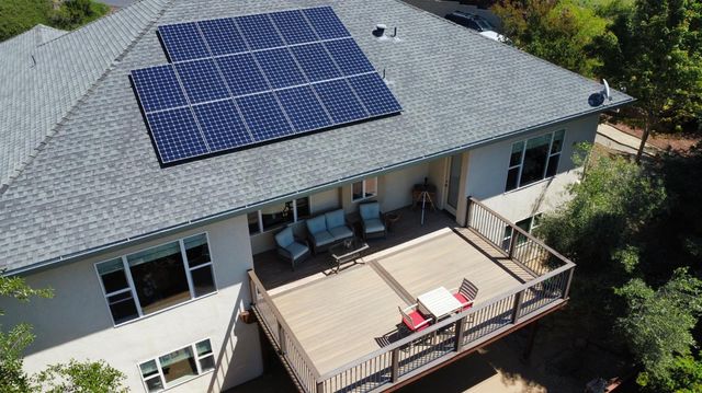 3388 Sudbury Rd, Cameron Park, CA 95682