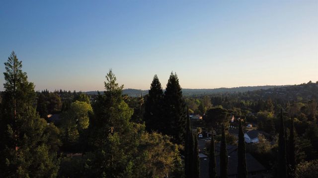 3388 Sudbury Rd, Cameron Park, CA 95682