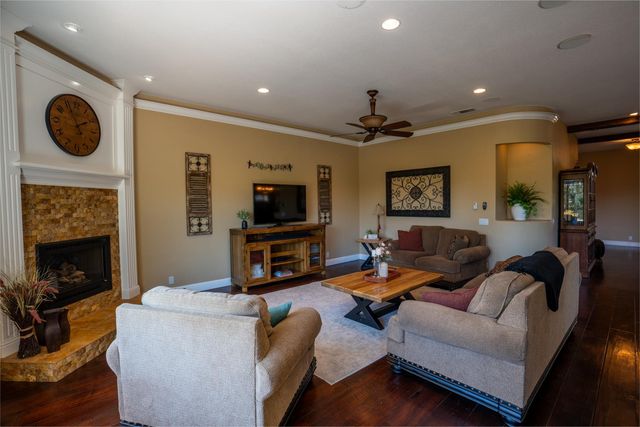 3388 Sudbury Rd, Cameron Park, CA 95682