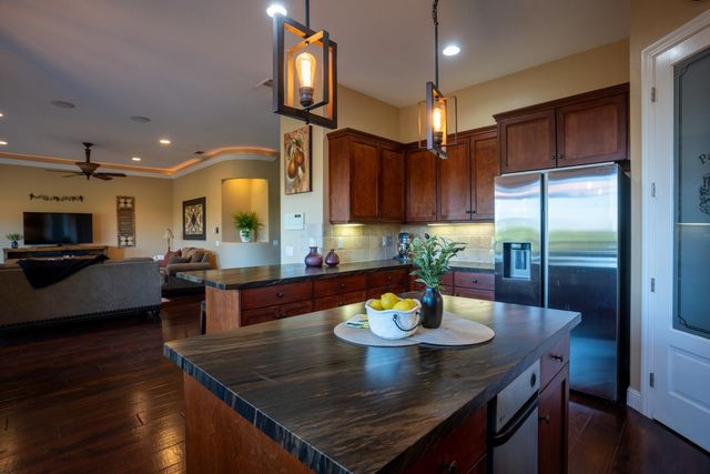 3388 Sudbury Rd, Cameron Park, CA 95682